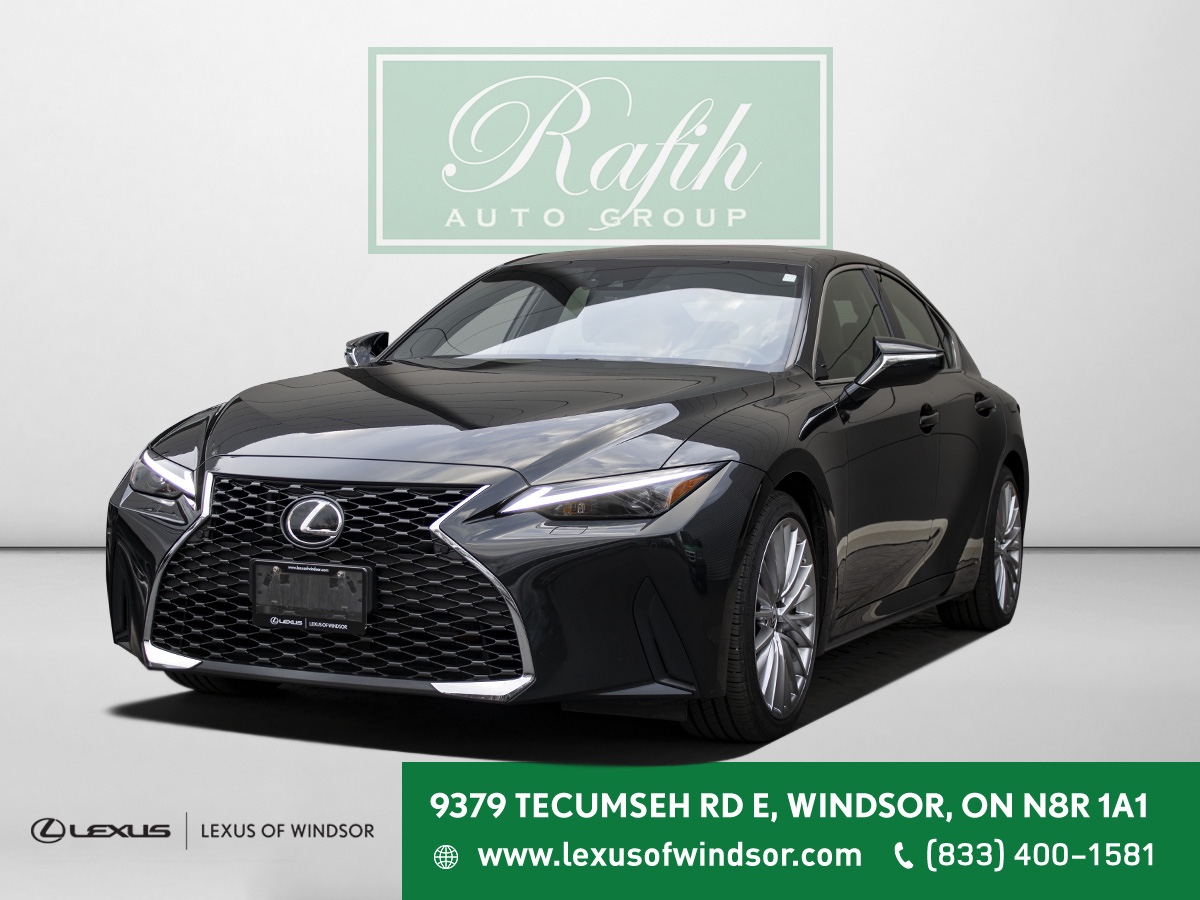 Lexus IS 300 AWD 2024