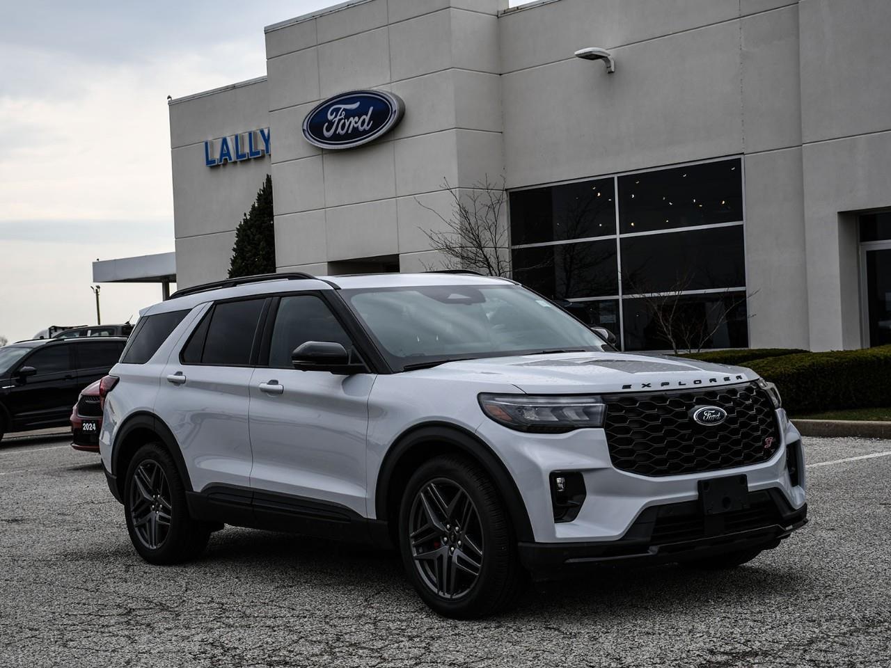 2026 Ford Explorer ST AWD