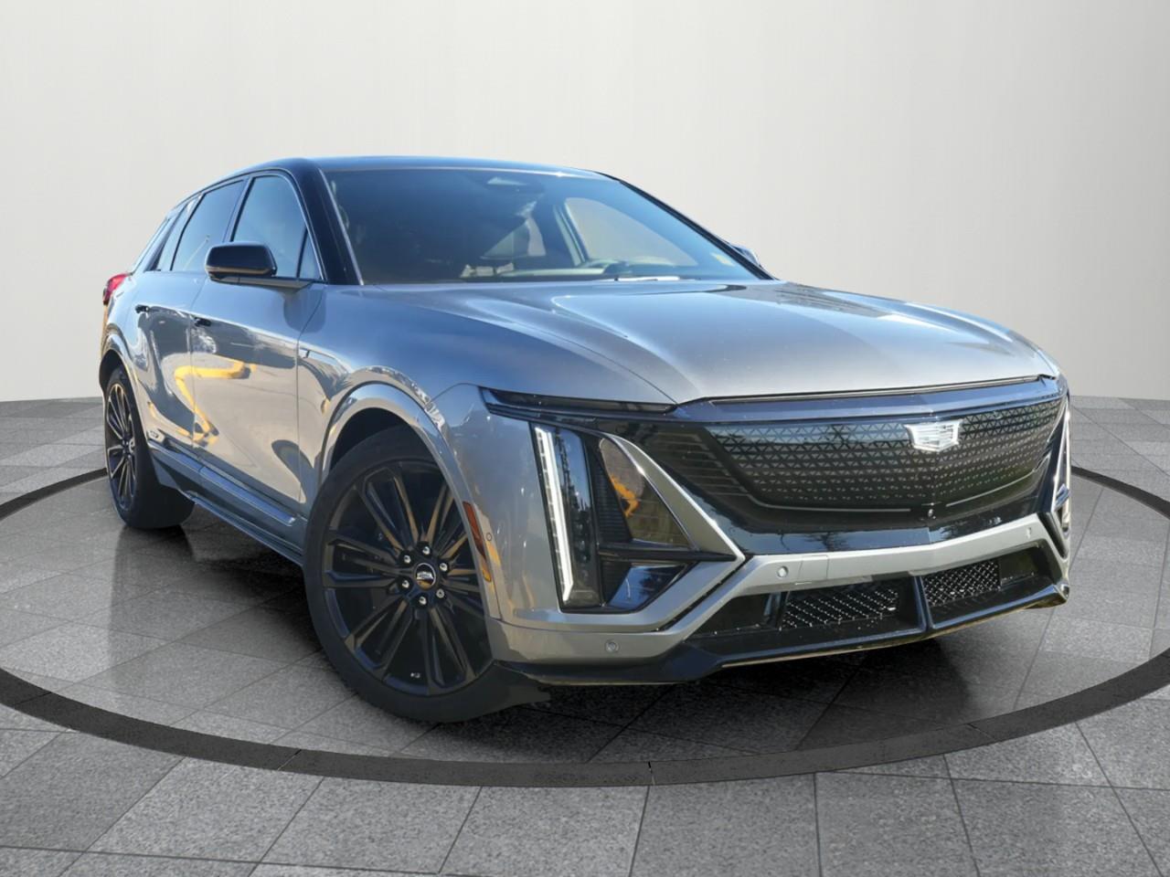 2026 Cadillac LYRIQ-V Premium AWD