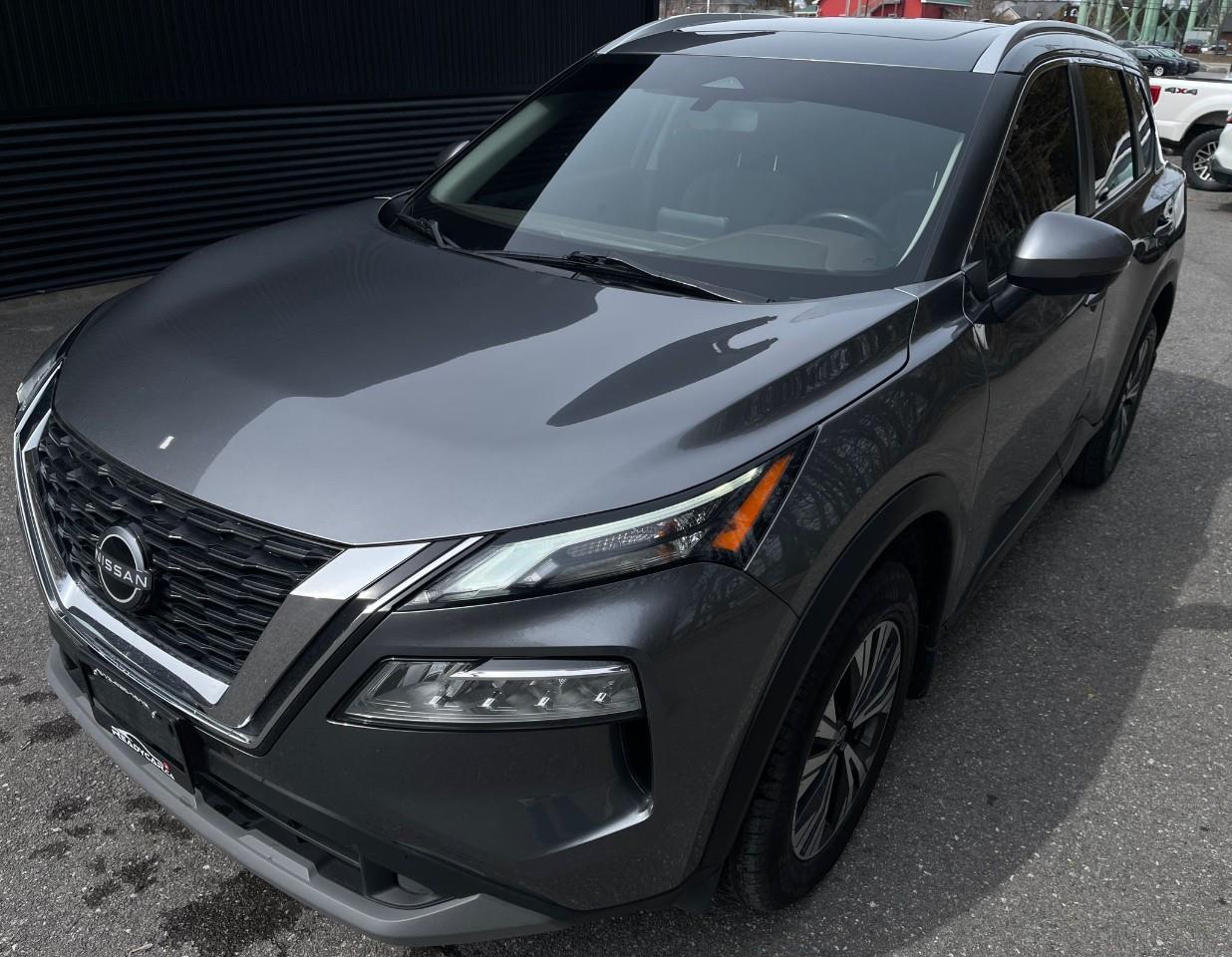 2023 Nissan Rogue SV Moonroof AWD