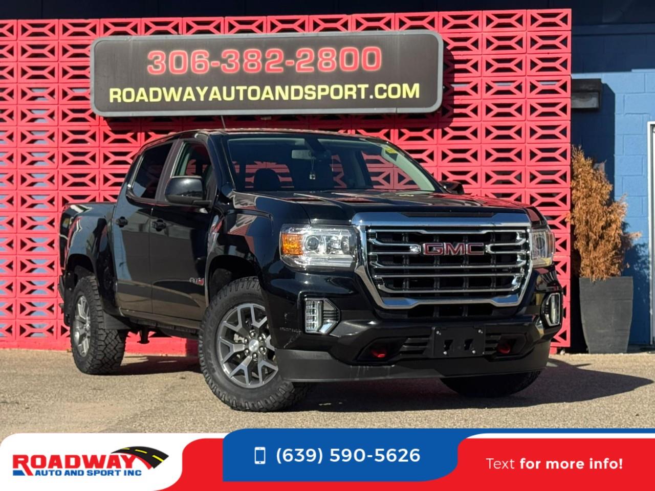 2022 GMC Canyon AT4 Crew Cab 4WD with Leather