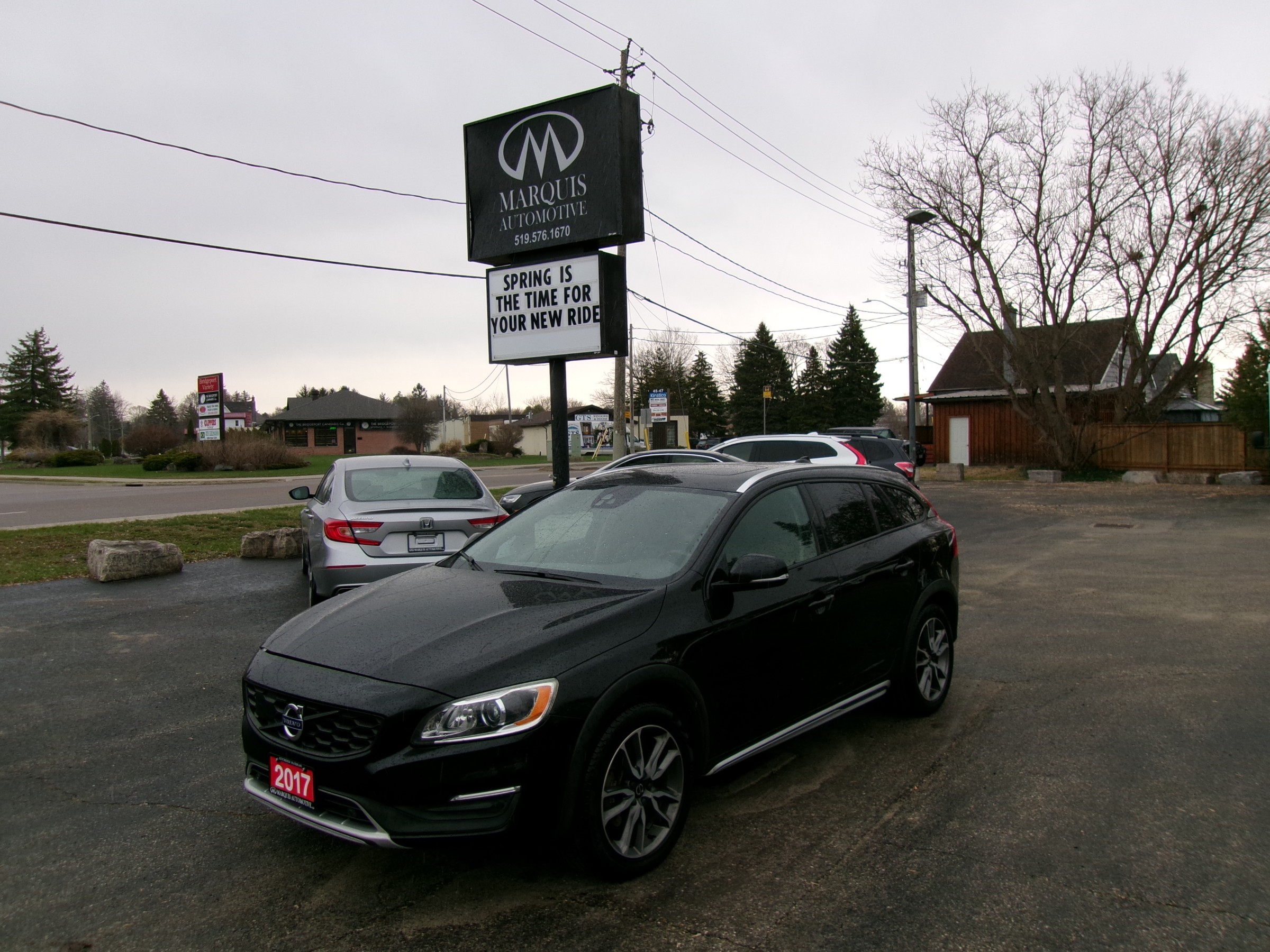 2017 Volvo V60 Cross Country T5 Premier AWD
