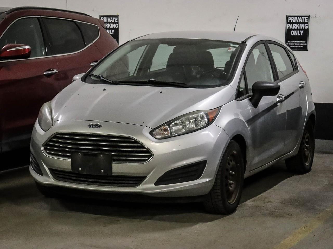 2015 Ford Fiesta SE Hatchback