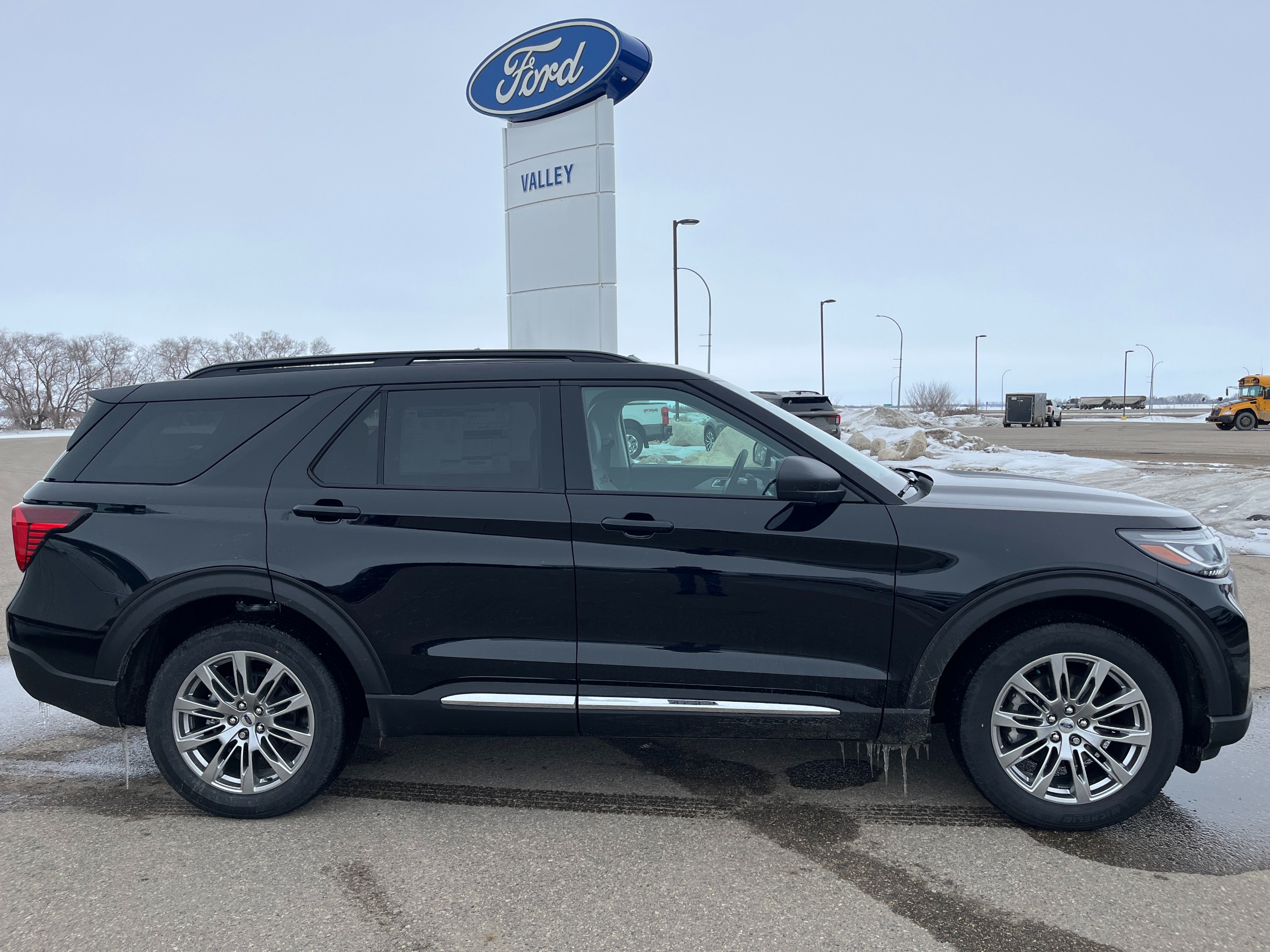 Ford Explorer Active AWD 2025