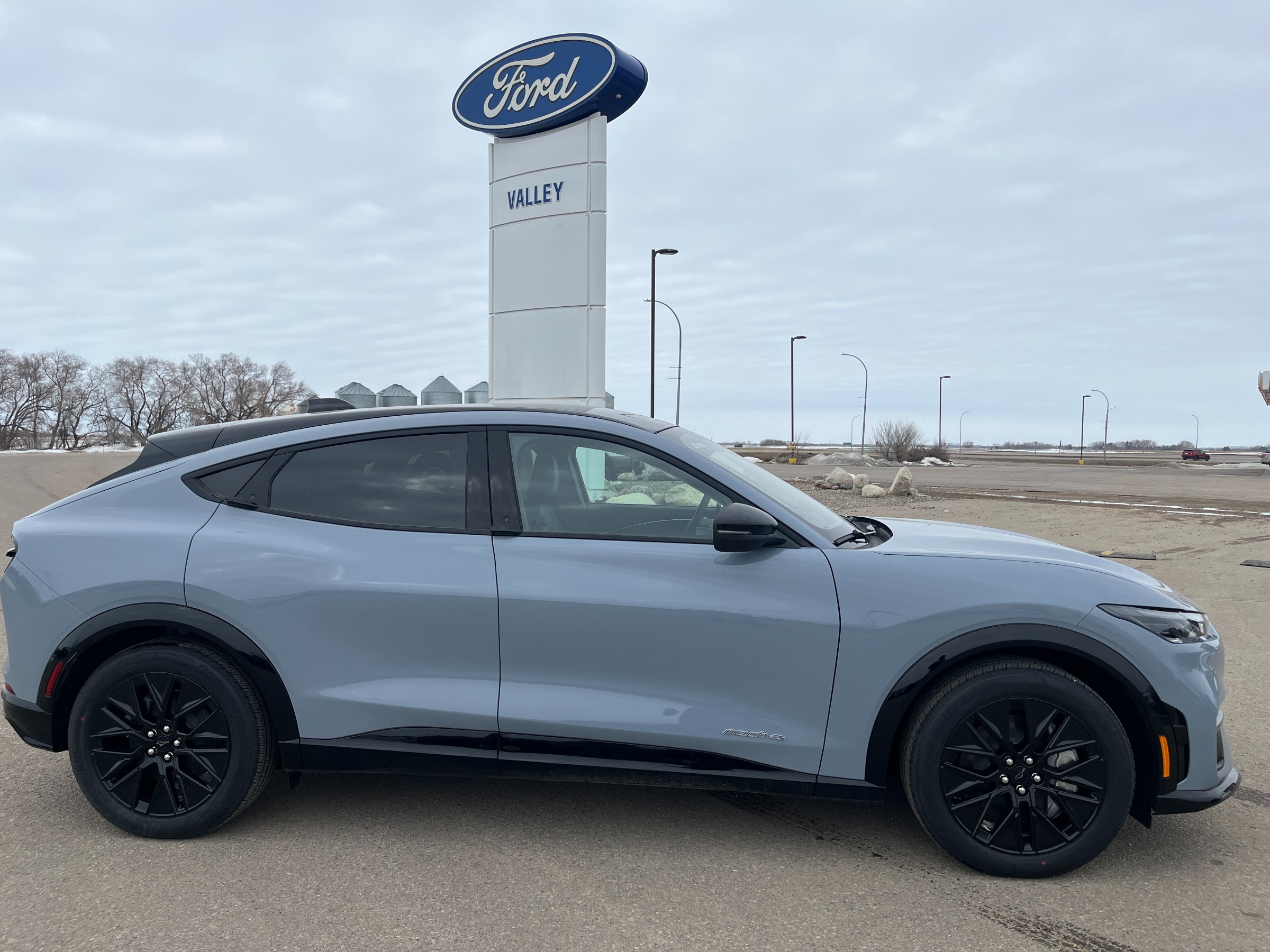 Ford Mustang Mach-E Premium AWD 2026