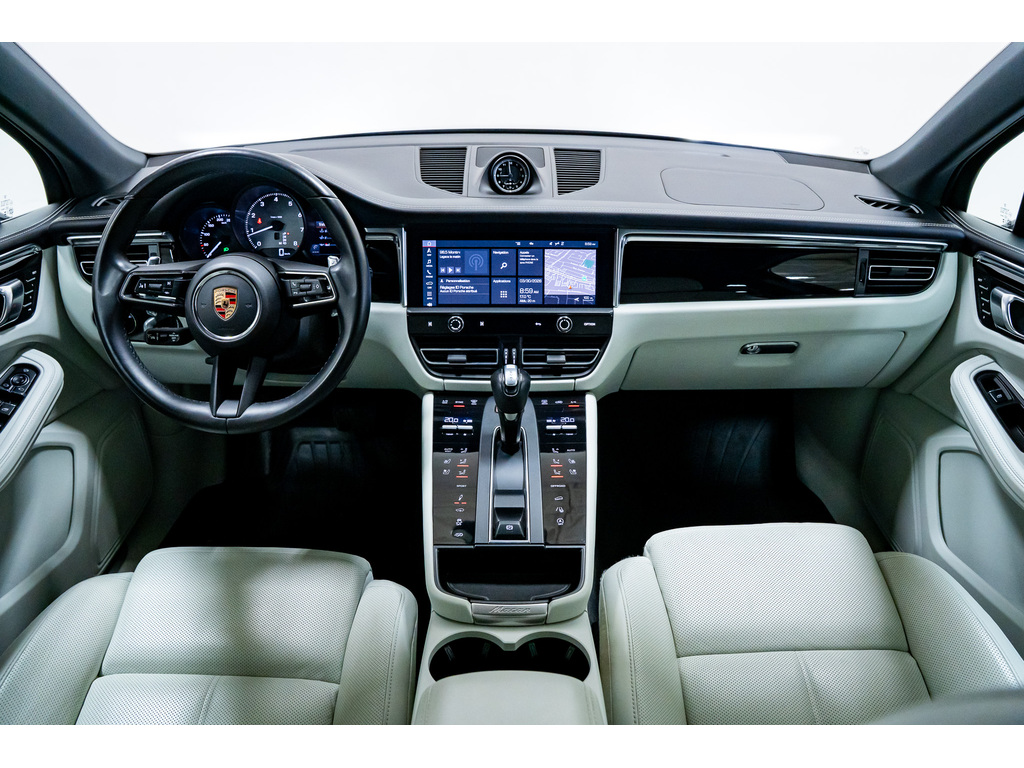 Porsche Macan 2024