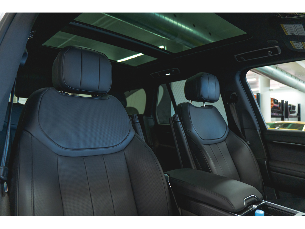 Land Rover Range Rover 2025