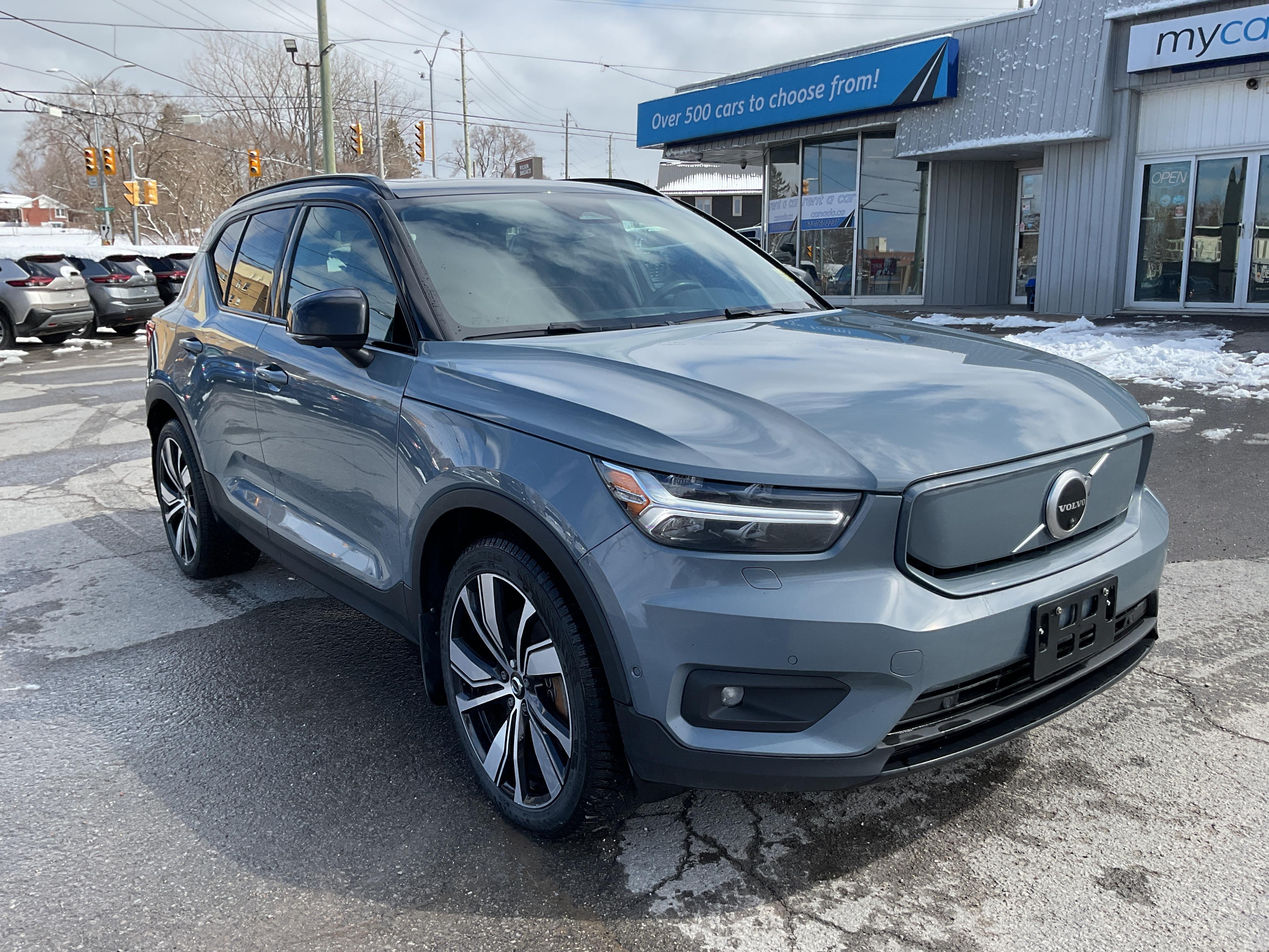 Gray 2022 Volvo XC40 Recharge Twin Ultimate eAWD SUV / Crossover All-Wheel Drive 1-Speed Automatic