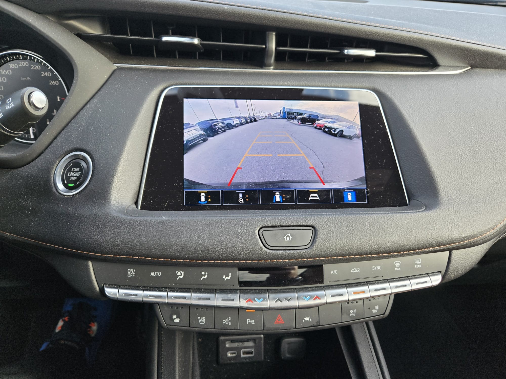 used 2022 Cadillac XT4 car, priced at $34,495