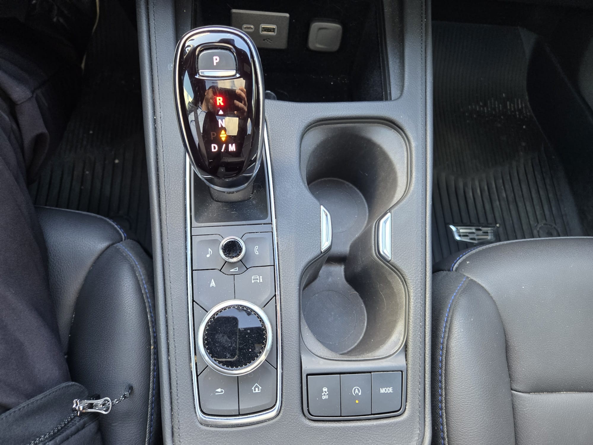 used 2025 Cadillac XT4 car, priced at $49,395