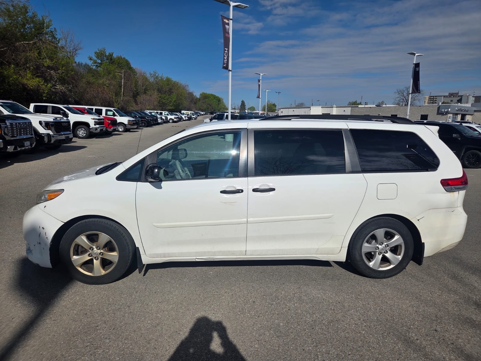 used 2014 Toyota Sienna car, priced at $5,500