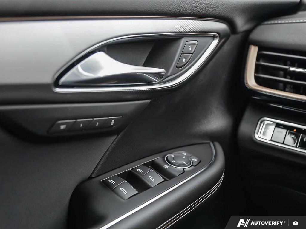 used 2026 Buick Envision car, priced at $54,562