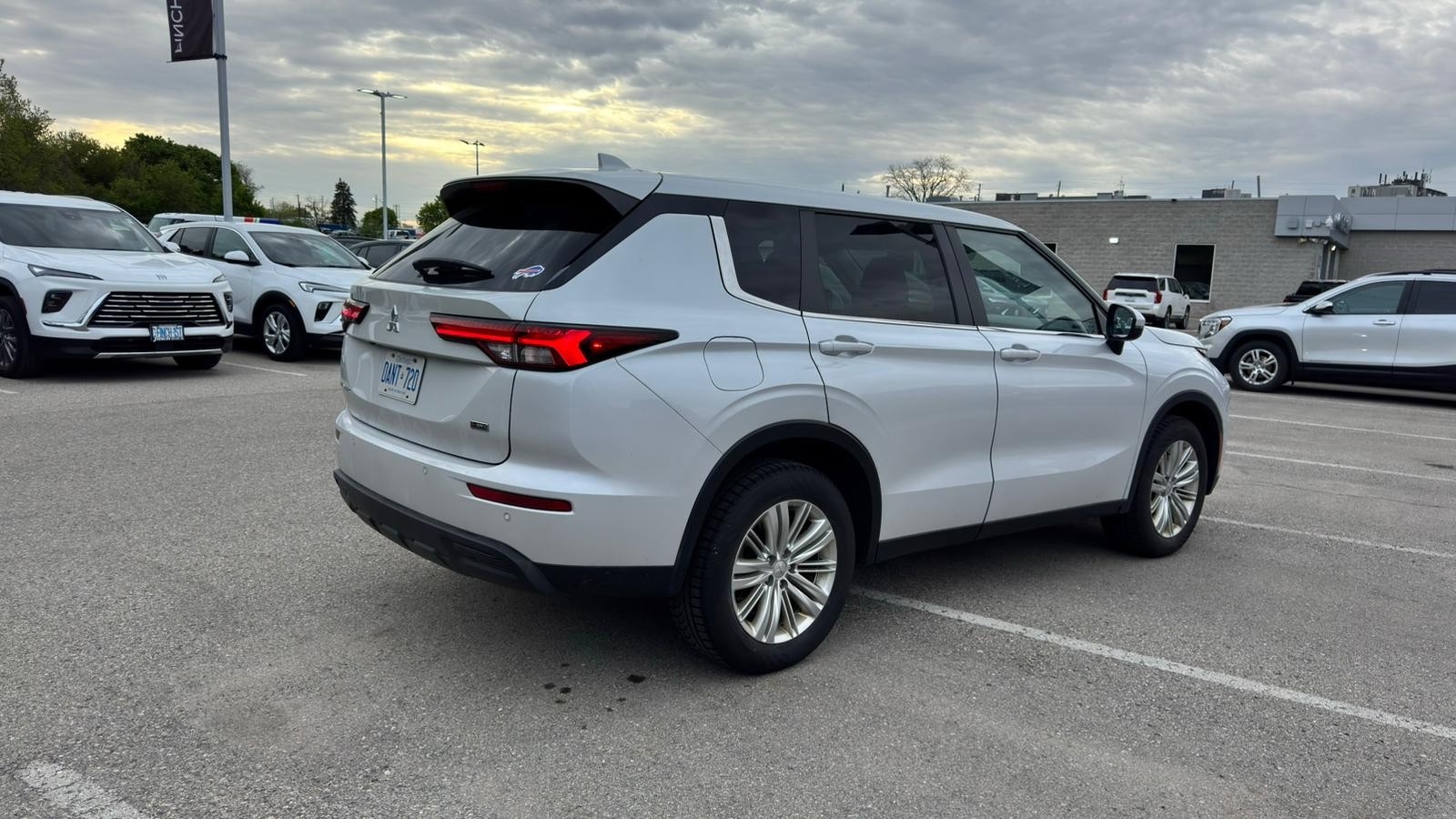 used 2022 Mitsubishi Outlander car, priced at $22,271