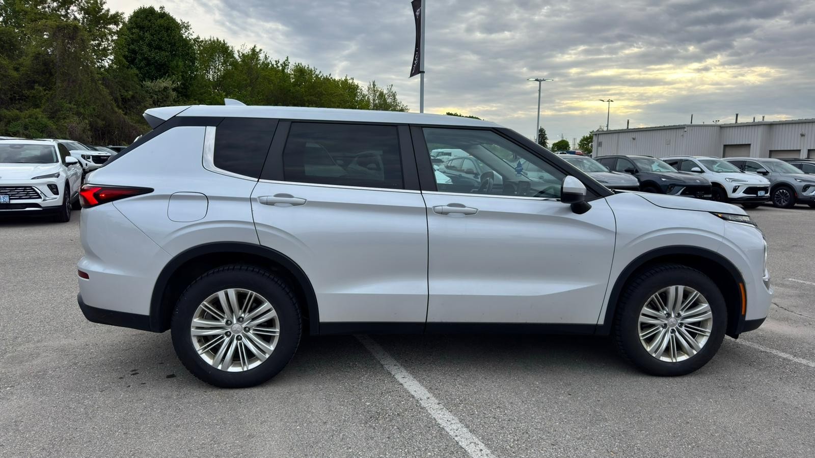 used 2022 Mitsubishi Outlander car, priced at $22,271