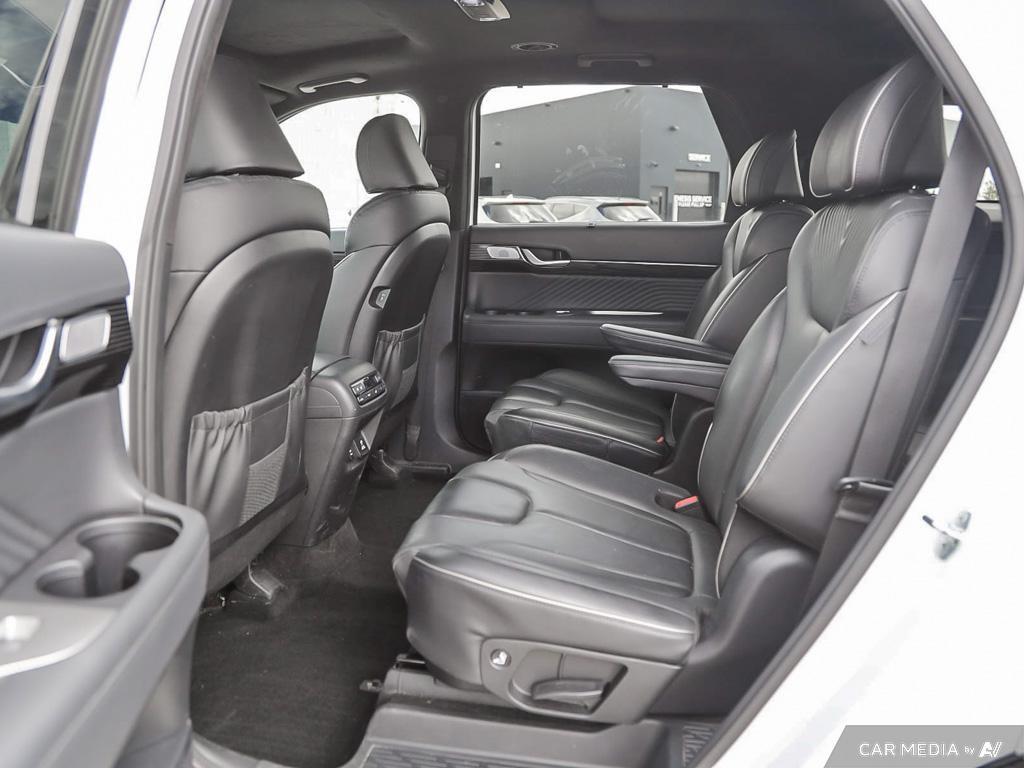 used 2023 Hyundai Palisade car, priced at $44,597