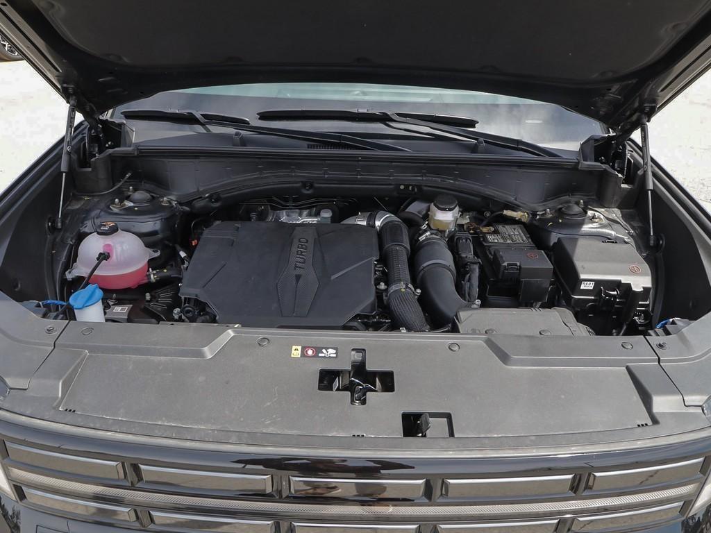 used 2025 Hyundai Santa Fe car, priced at $45,397