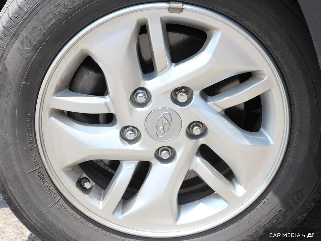 used 2021 Hyundai Venue car, priced at $20,099