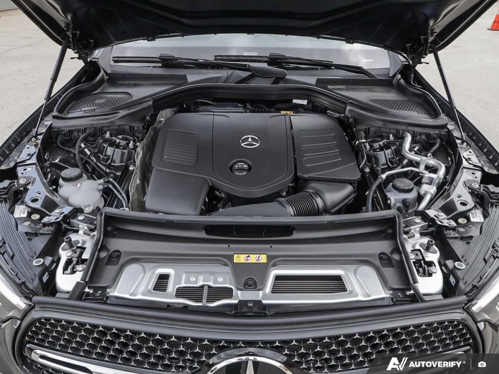 new 2026 Mercedes-Benz GLC 300 car, priced at $80,669