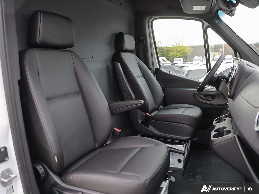 new 2026 Mercedes-Benz Sprinter 2500 car, priced at $95,923