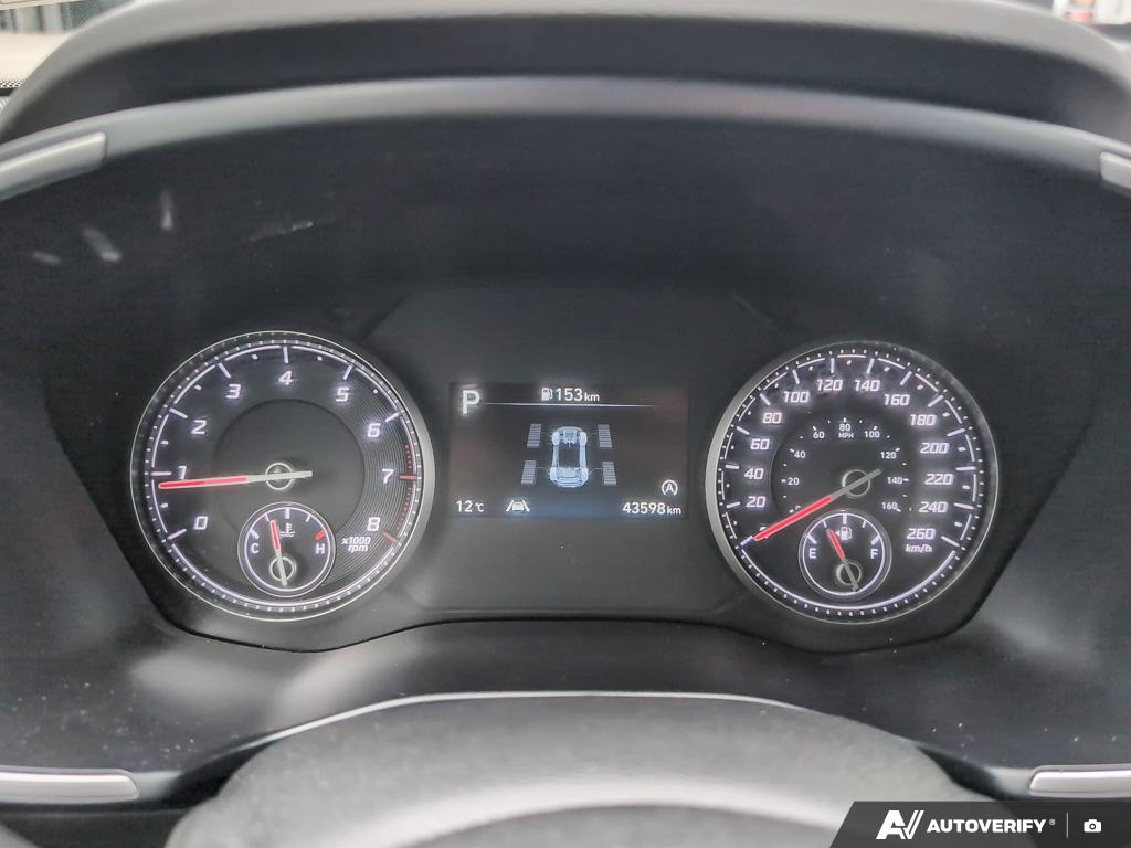 used 2023 Hyundai Santa Fe car, priced at $29,900