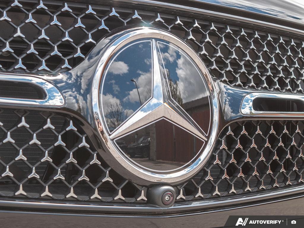 new 2026 Mercedes-Benz GLC 300 car, priced at $81,469