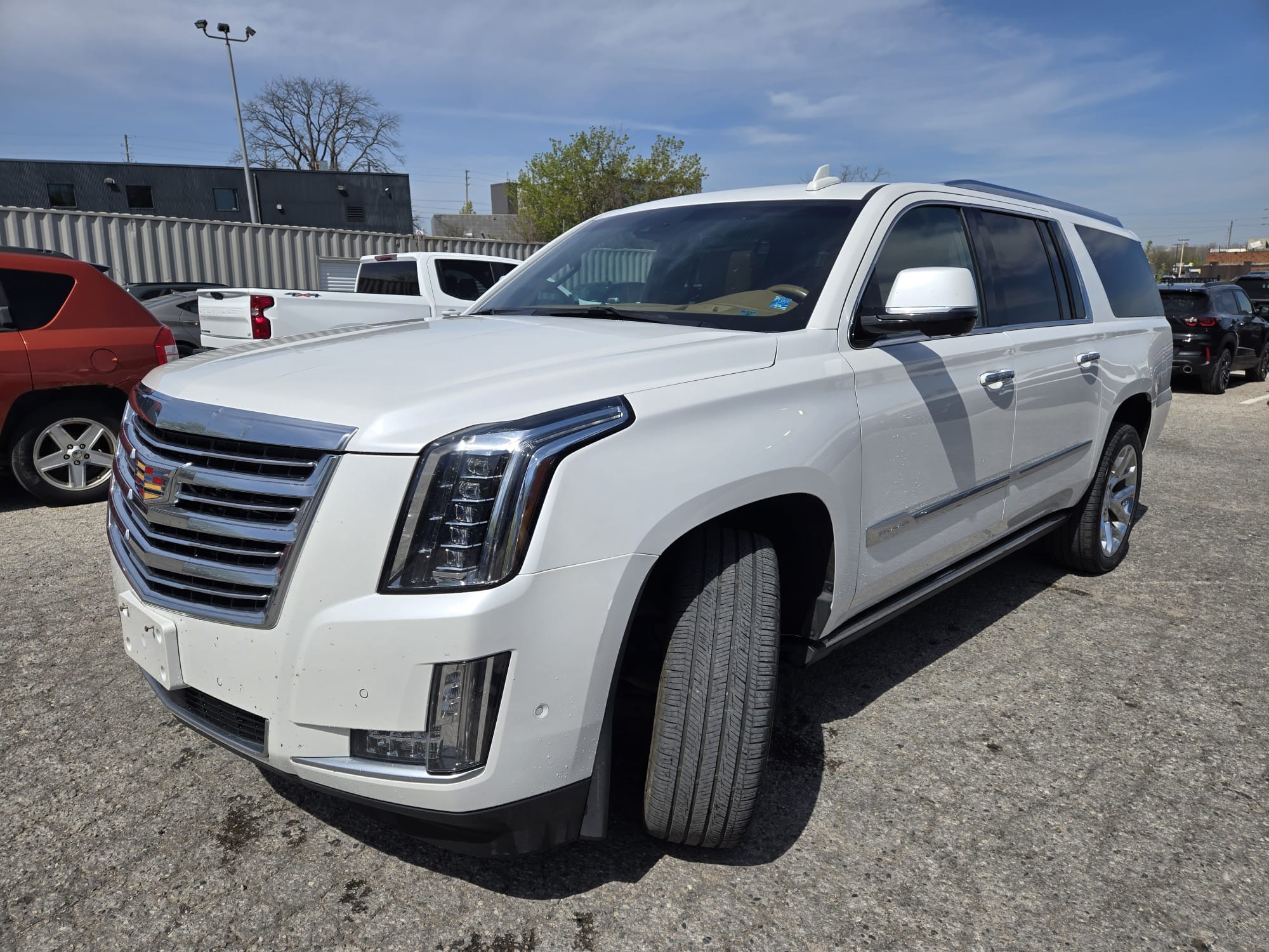 used 2017 Cadillac Escalade ESV car, priced at $39,995