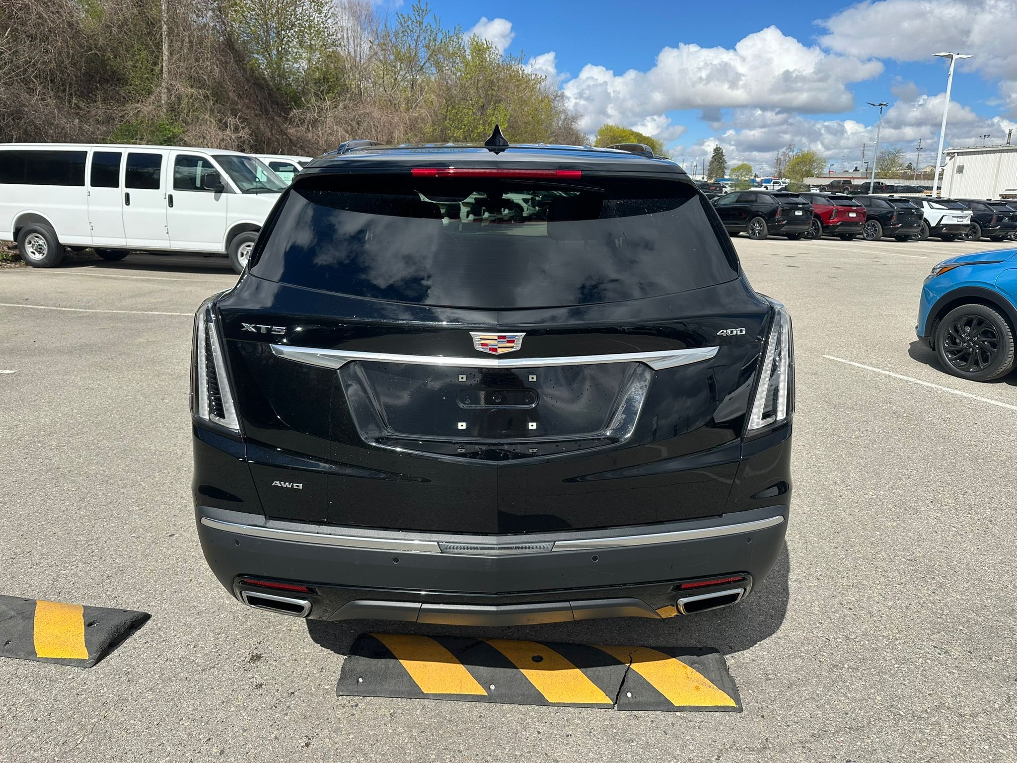 used 2023 Cadillac XT5 car, priced at $41,995