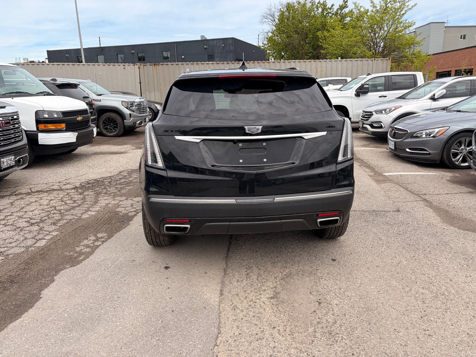 used 2024 Cadillac XT5 car, priced at $50,182