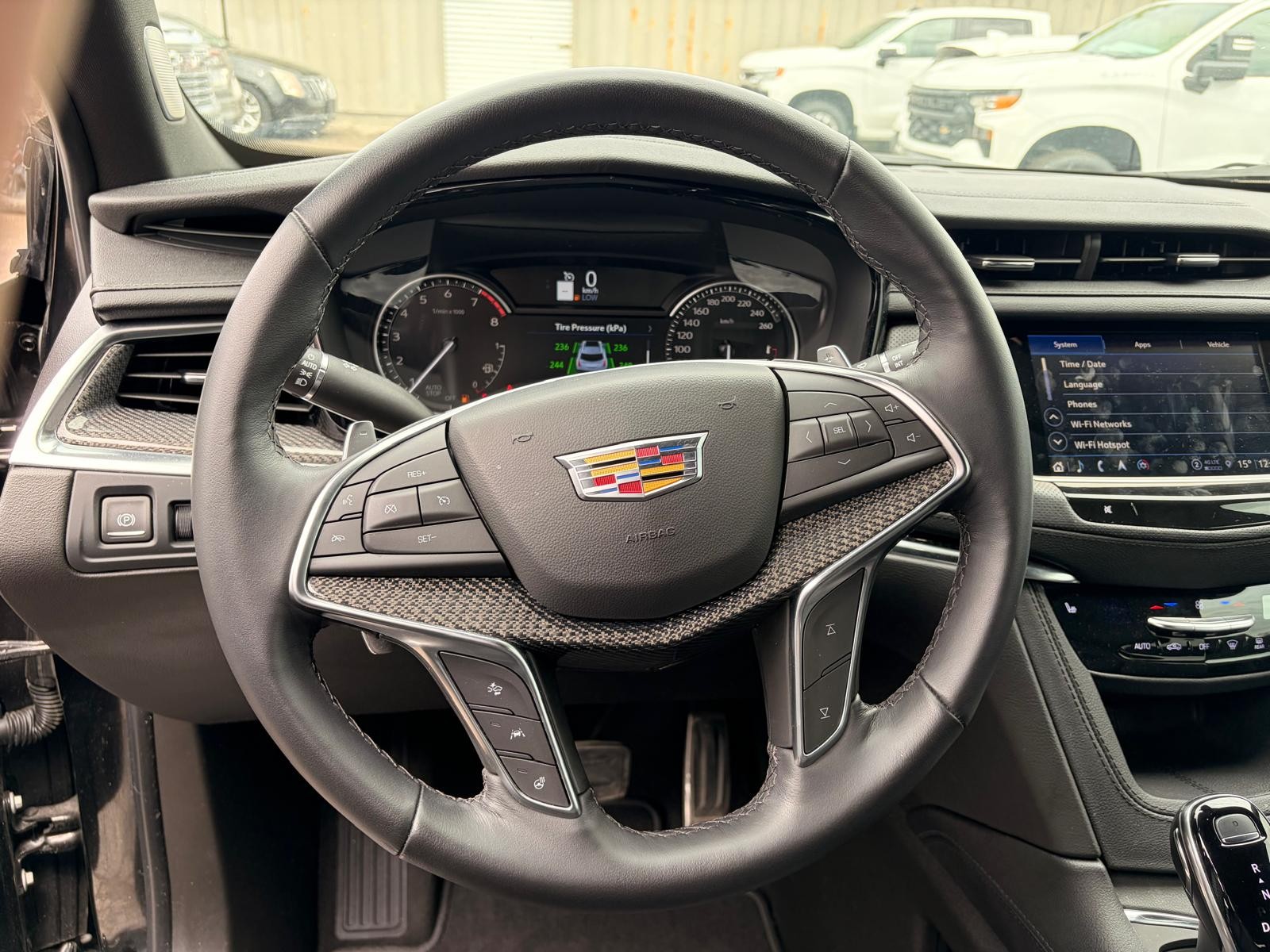 used 2024 Cadillac XT5 car, priced at $50,182