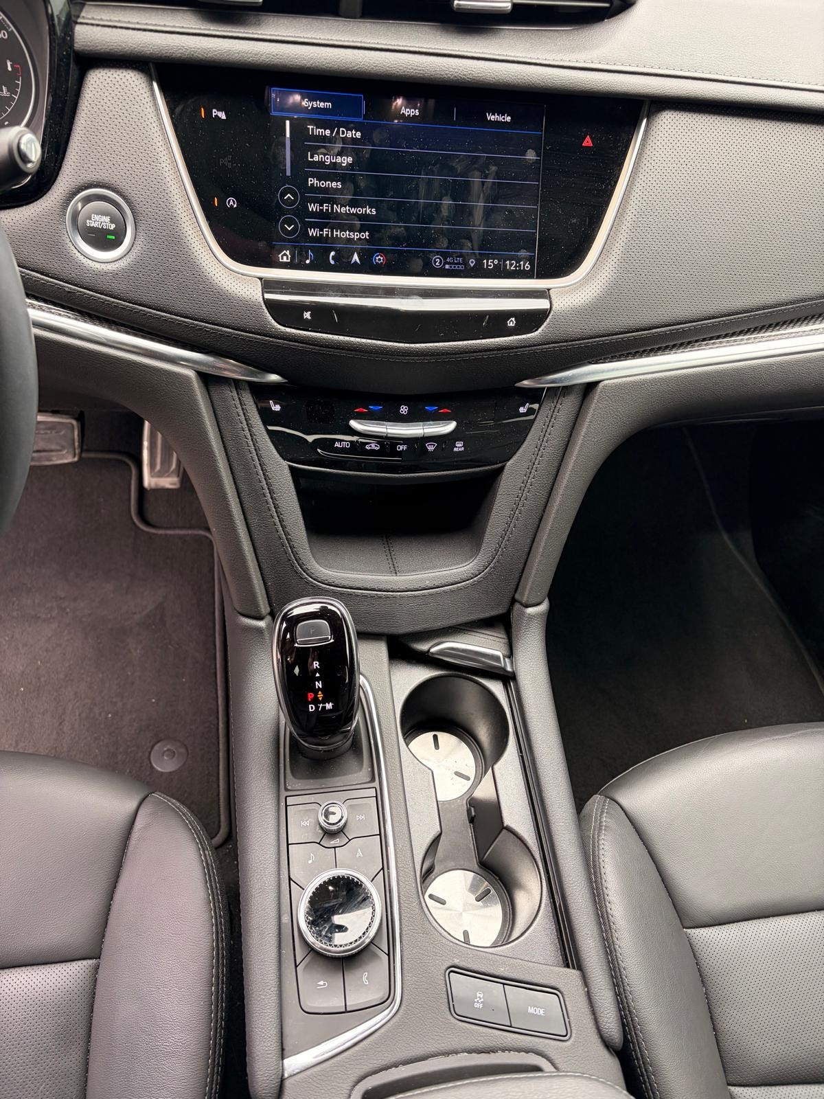 used 2024 Cadillac XT5 car, priced at $50,182