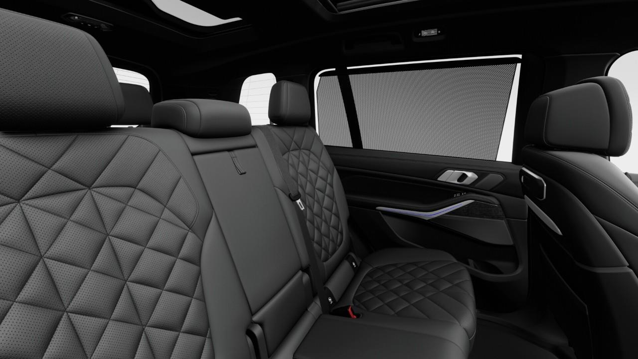 new 2027 BMW X7 car, priced at $141,734