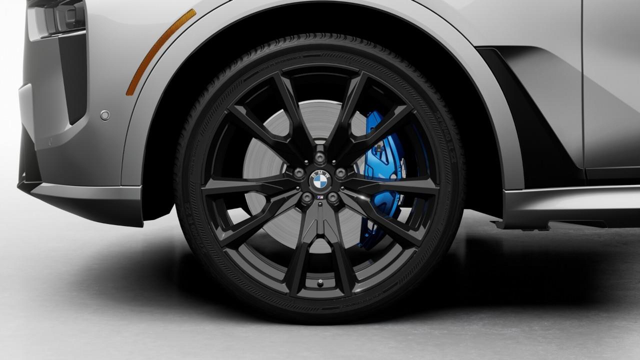 new 2027 BMW X7 car, priced at $140,484
