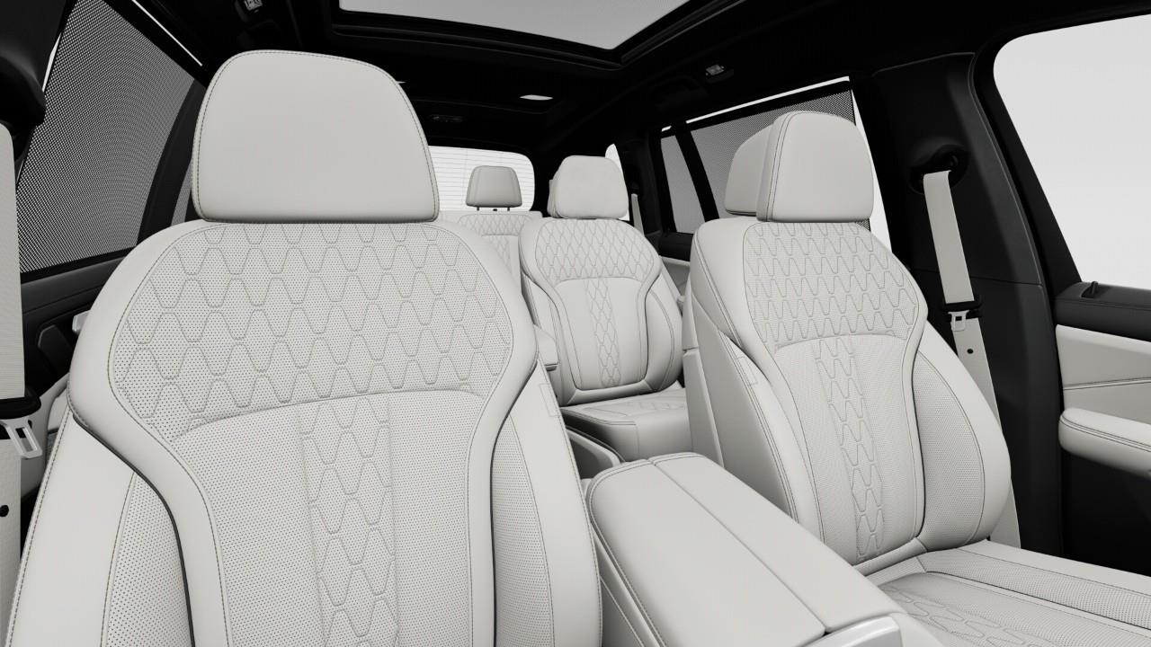 new 2027 BMW X7 car, priced at $146,034