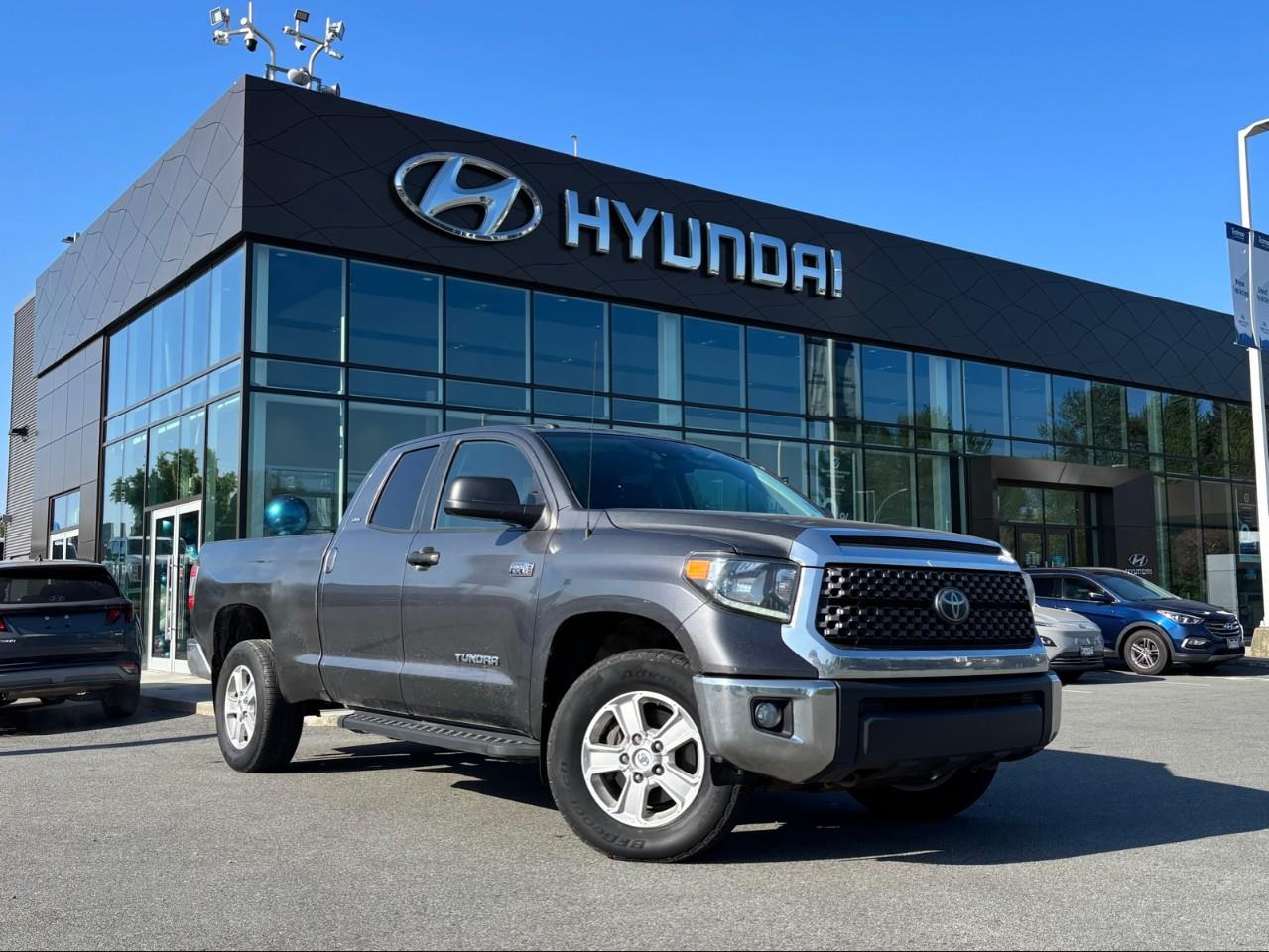 Toyota Tundra SR5 Double Cab 5.7L 4WD 2018