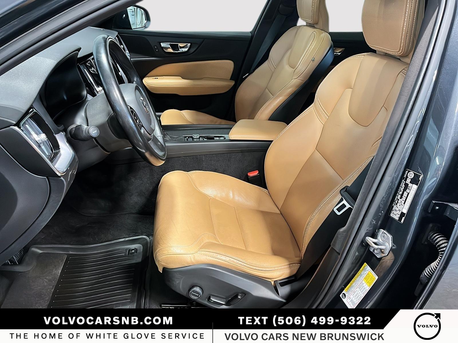 2019 Volvo V60 Cross Country T5 Momentum