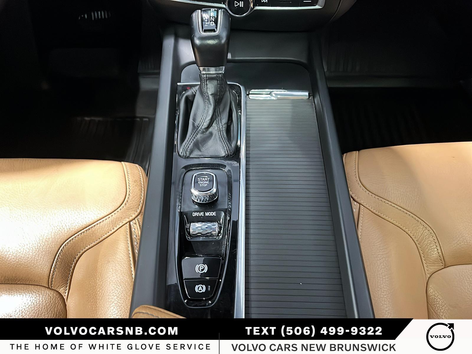 2019 Volvo V60 Cross Country T5 Momentum