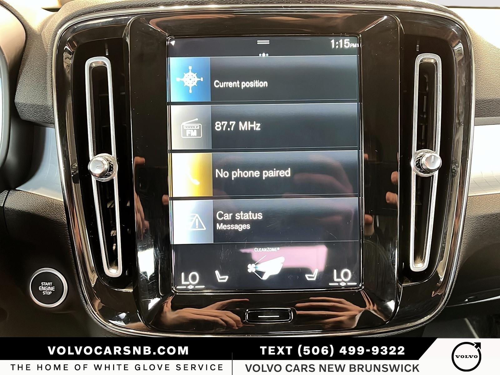 2021 Volvo XC40 T5 Momentum