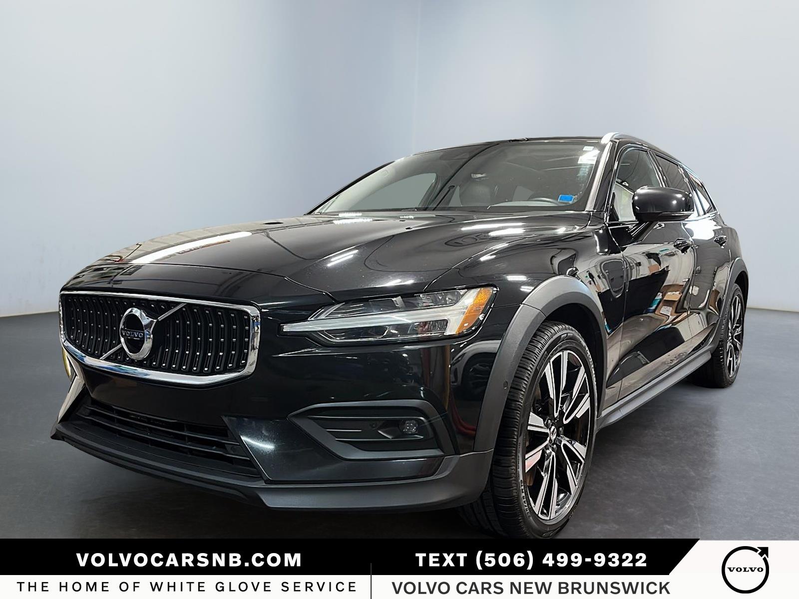 2021 Volvo V60 Cross Country  T5