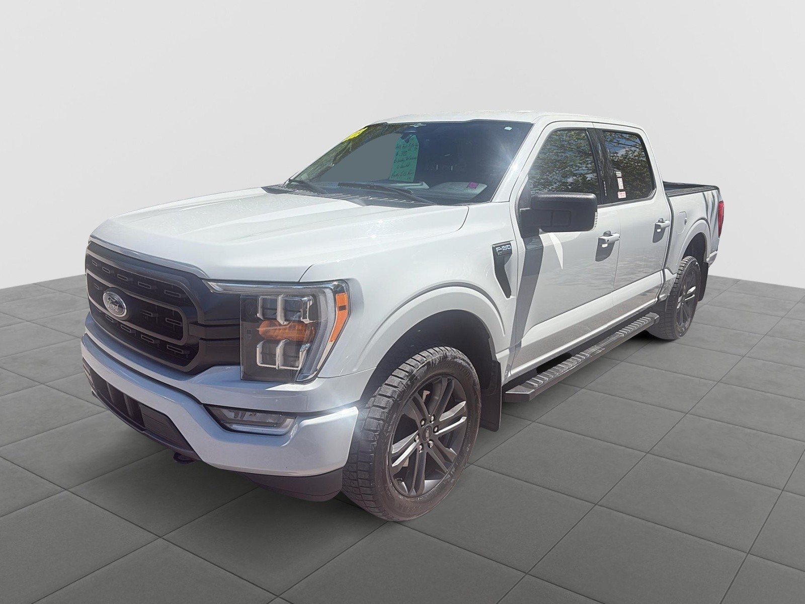 2023 Ford F-150  XLT