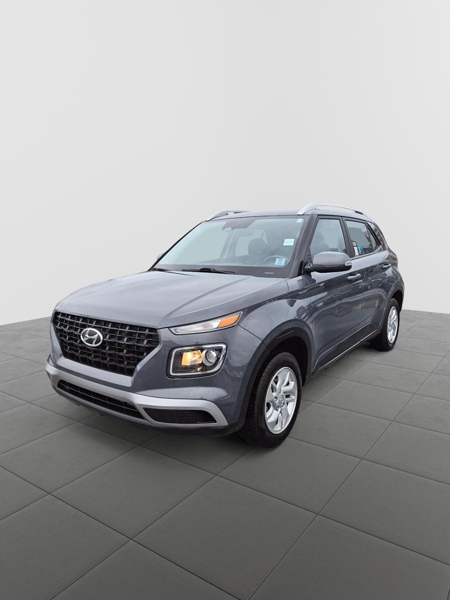 Gray 2025 Hyundai Venue Continuously Variable Transmission
