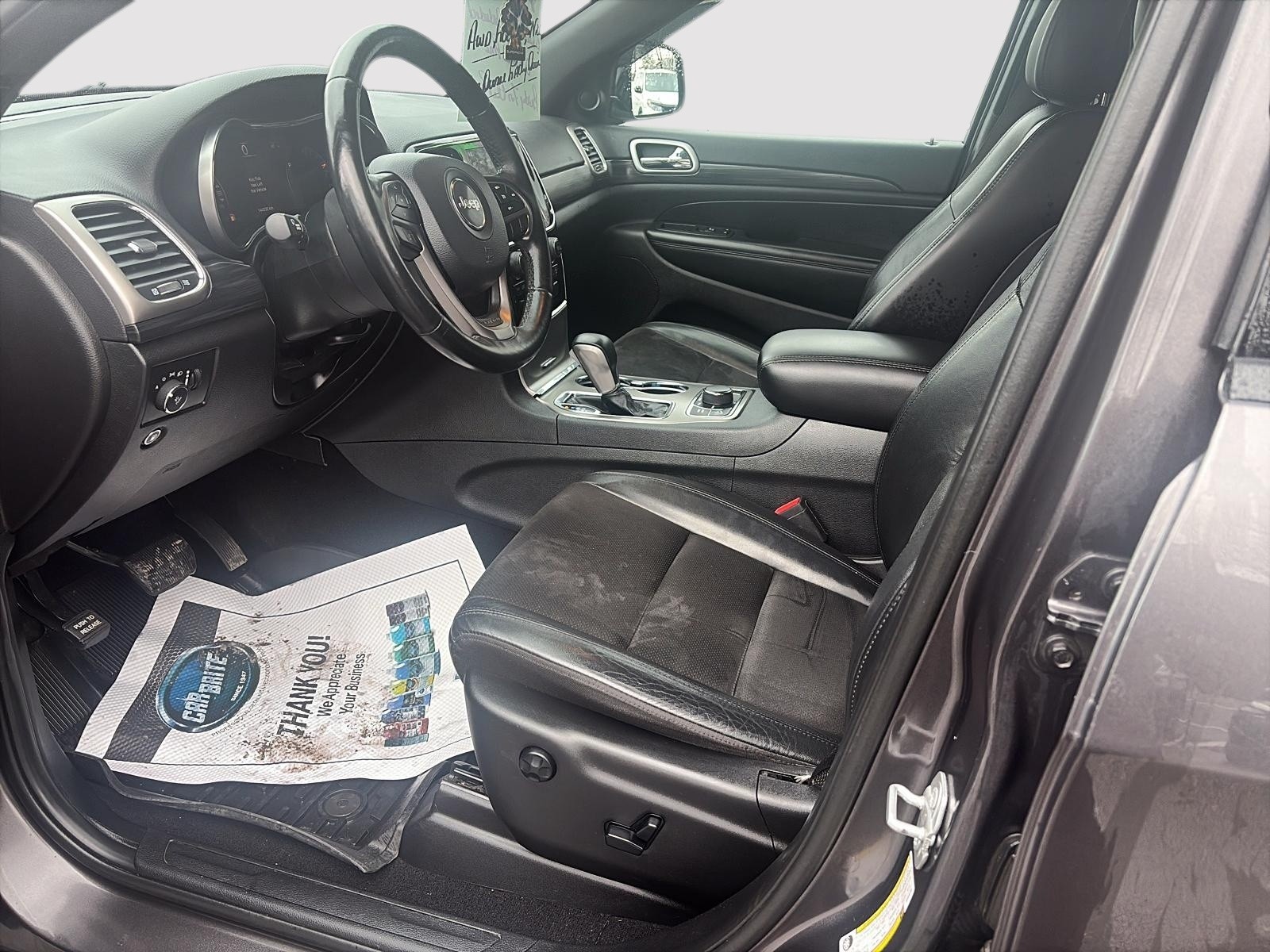 2019 Jeep Grand Cherokee Laredo
