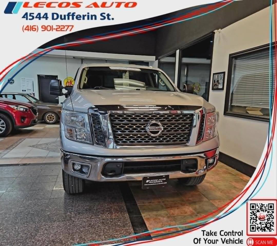 2017 Nissan Titan SV Crew Cab 4WD