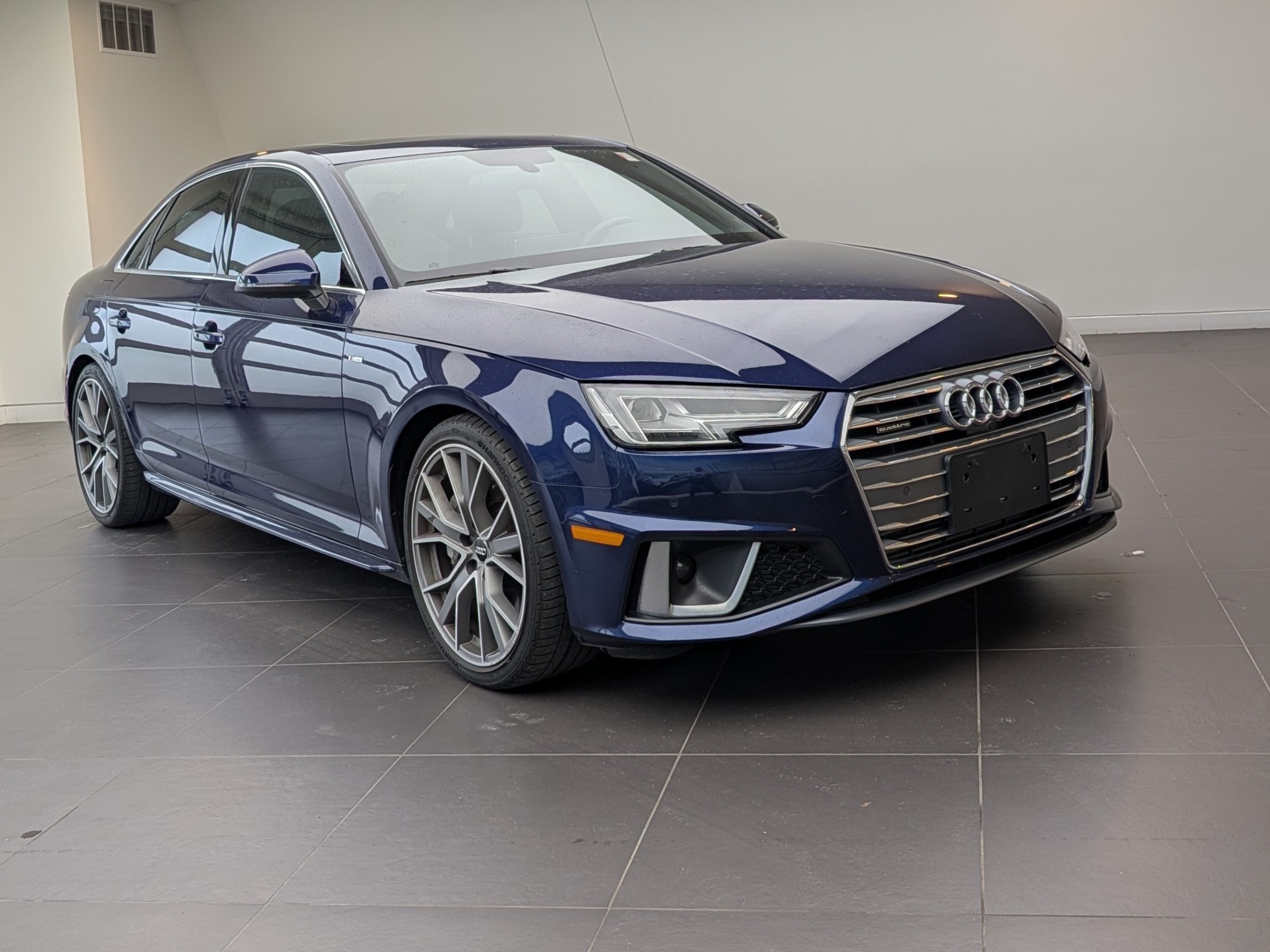 2019 Audi A4 quattro Progressiv 45 TFSI