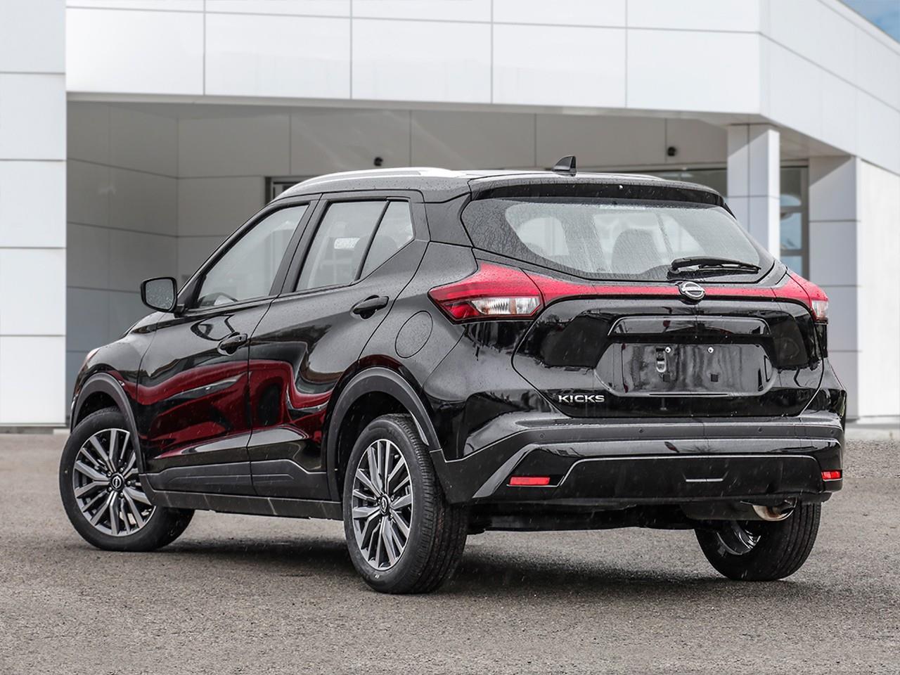 Black 2025 Nissan Kicks SUV / Crossover Front-Wheel Drive Automatic