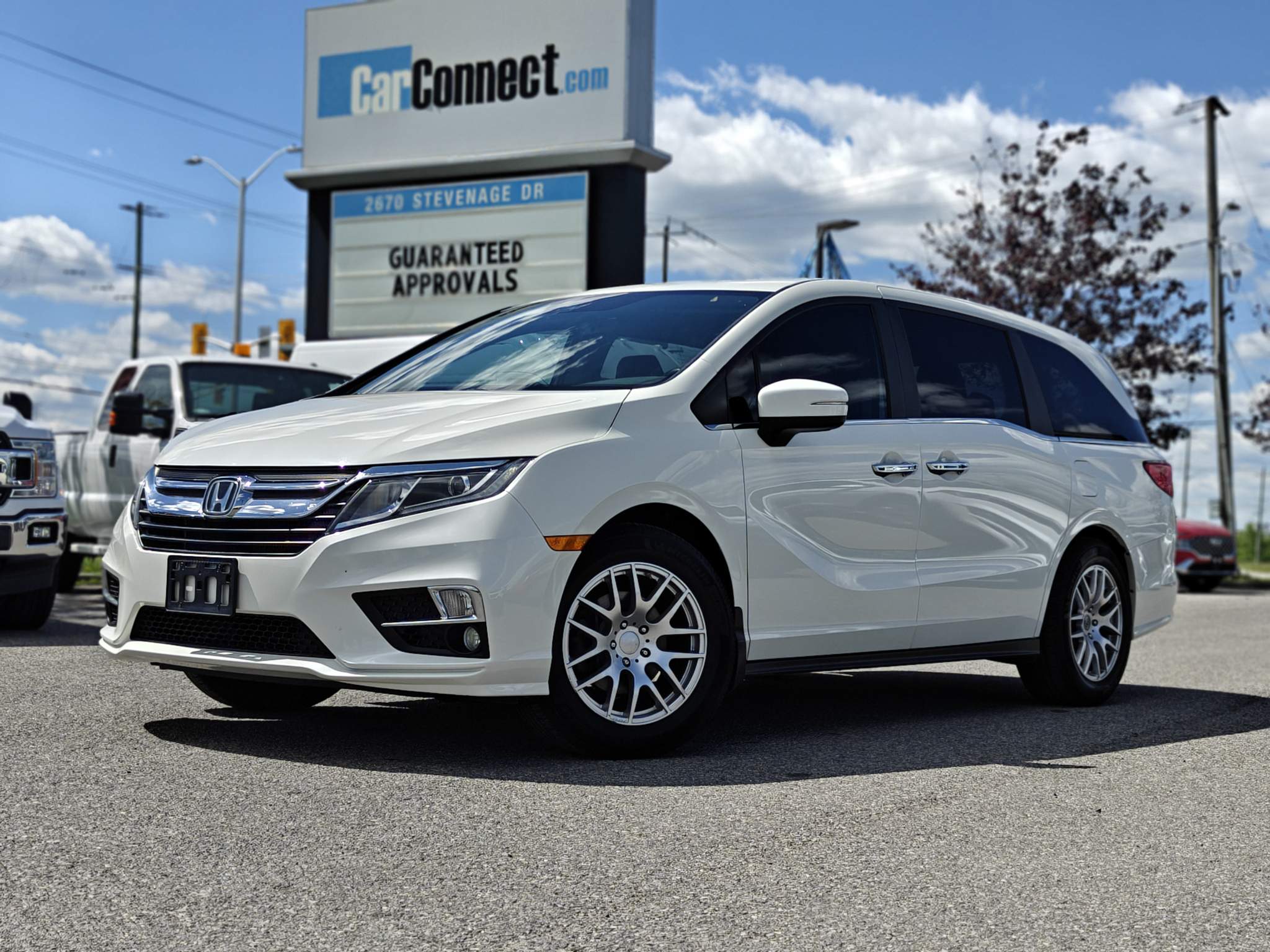  2019 Honda Odyssey EX-L FWD with Navigation   