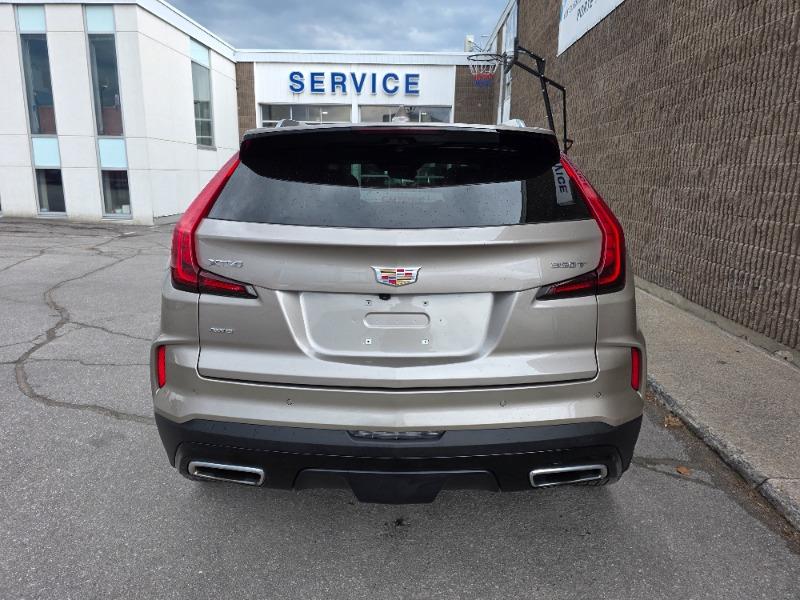 Cadillac XT4 2024