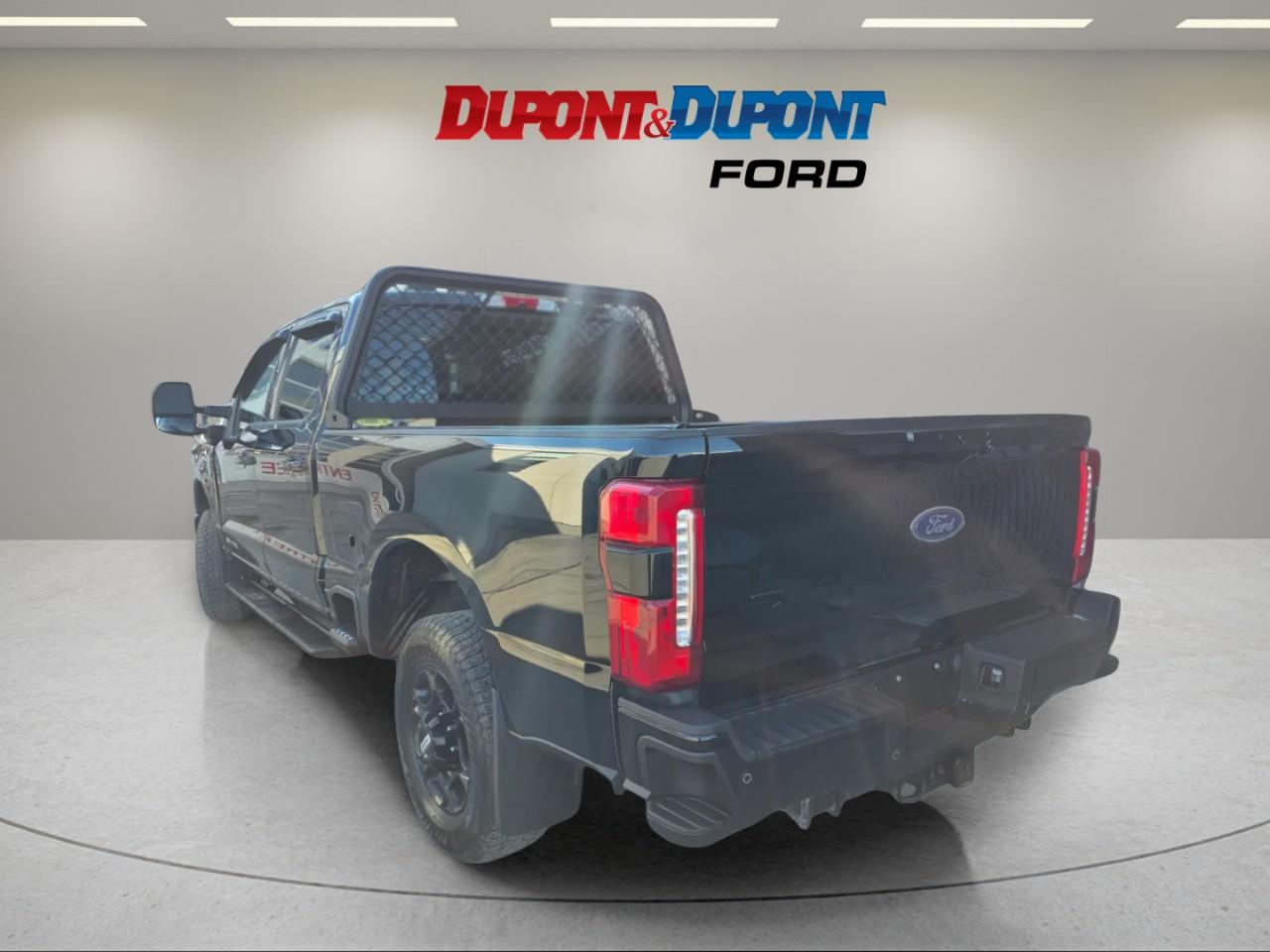 Ford Super Duty F-250 2023