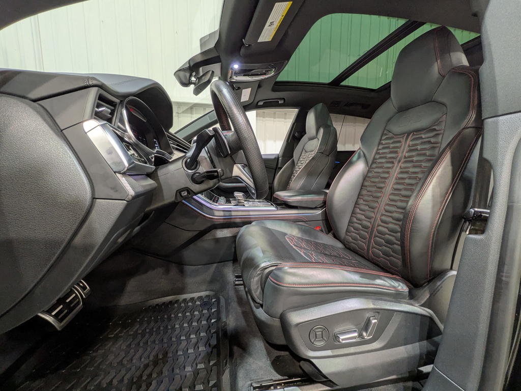 Audi RS Q8 2023