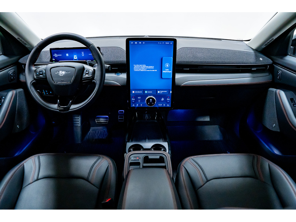 Ford Mustang Mach-E 2025