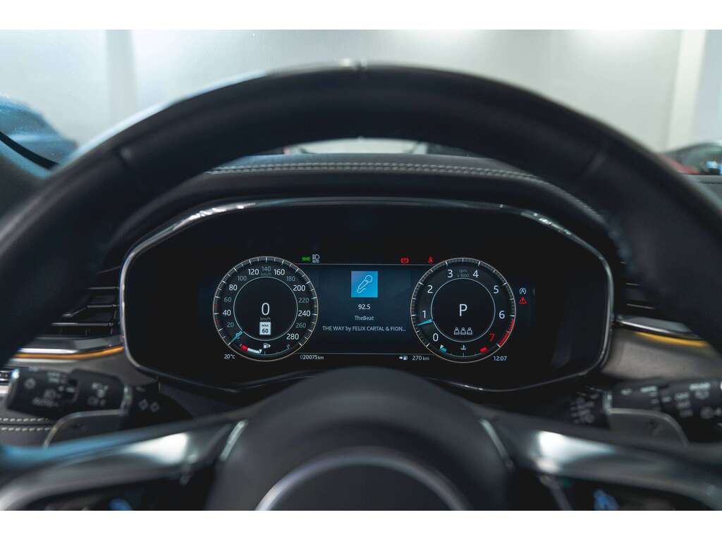Jaguar F-PACE 2024